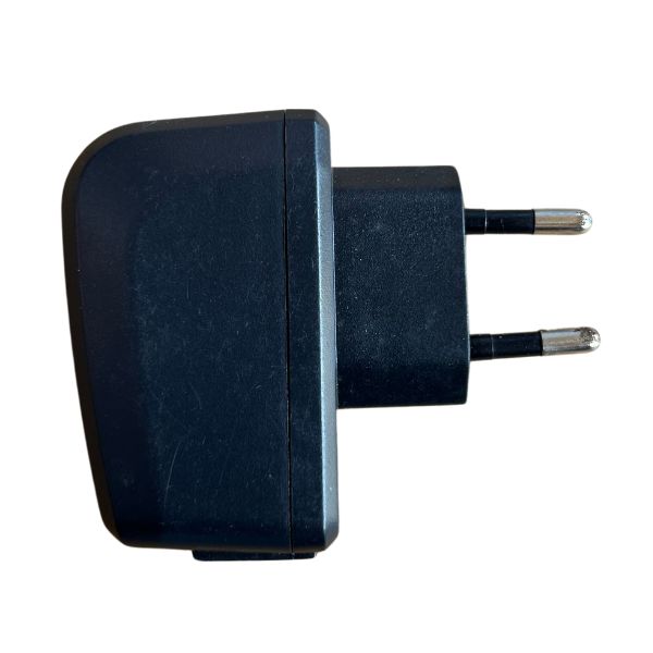 5 Volt 1000 mA Travel Charger Power Adapter